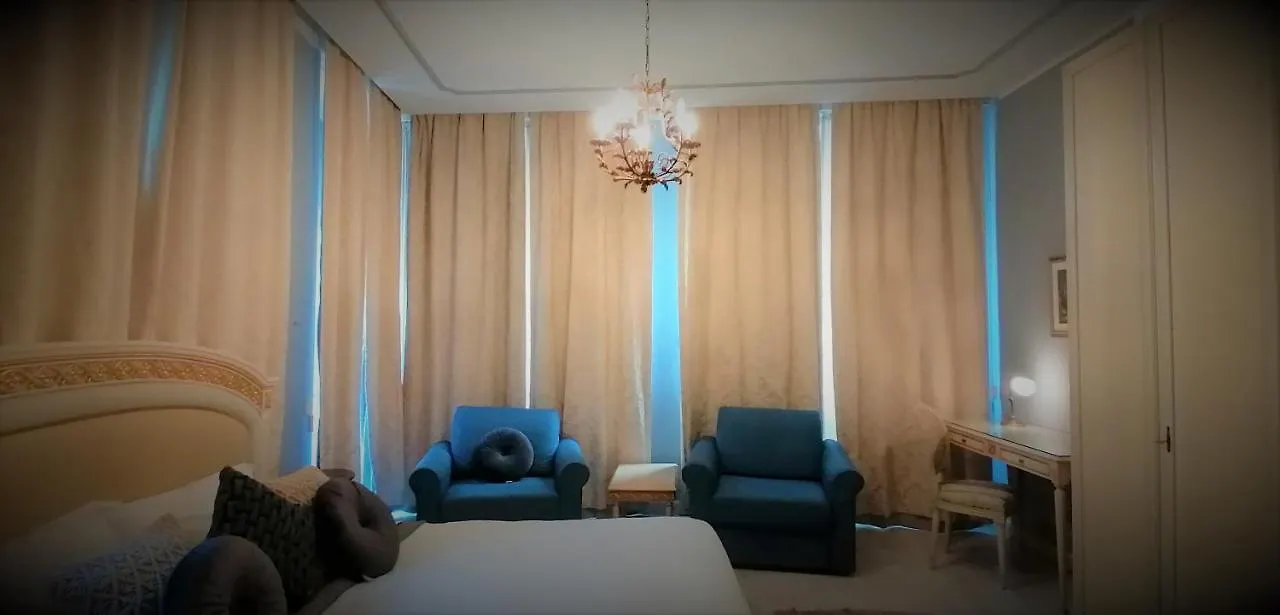 Mercanti Apts Via Passarella Milan 0*,  Italy